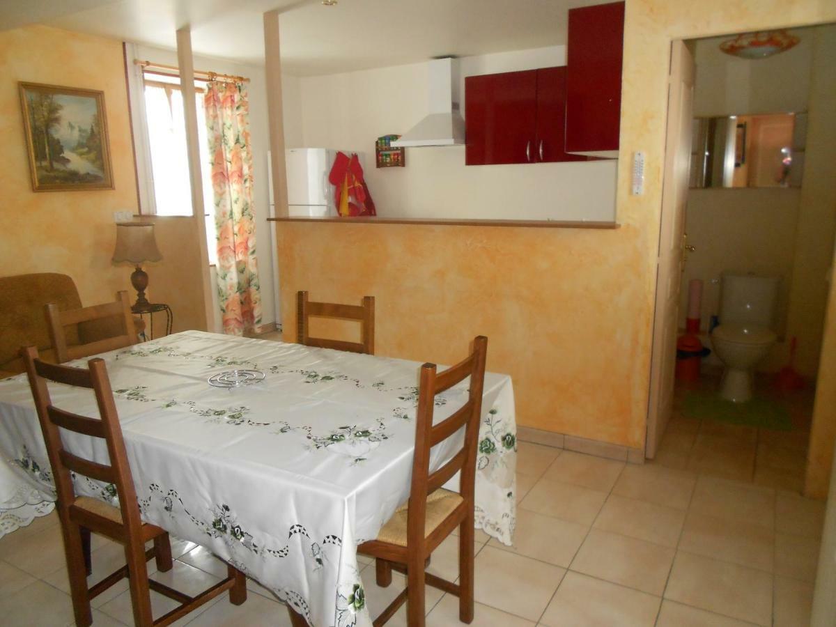 Gite La Lieutenance Saint-Pourcain-sur-Sioule